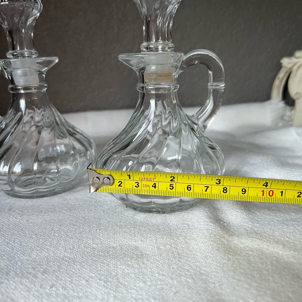 Vintage 1950's Anchor Hocking 4" Clear Glass Oil/Vinegar Cruet Bottles w Stopper - Picture 3 of 9